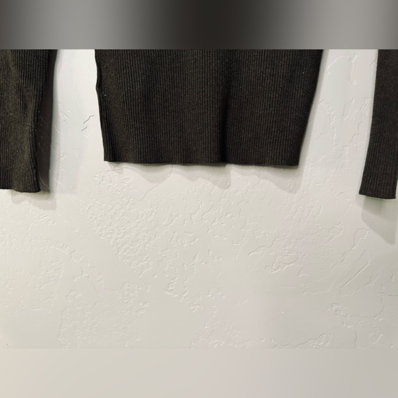 Ribbed Sweater Button-Trim Cotton-Blend Knit Long Sleeve Top Hunter green SZ XS - Picture 7 of 16